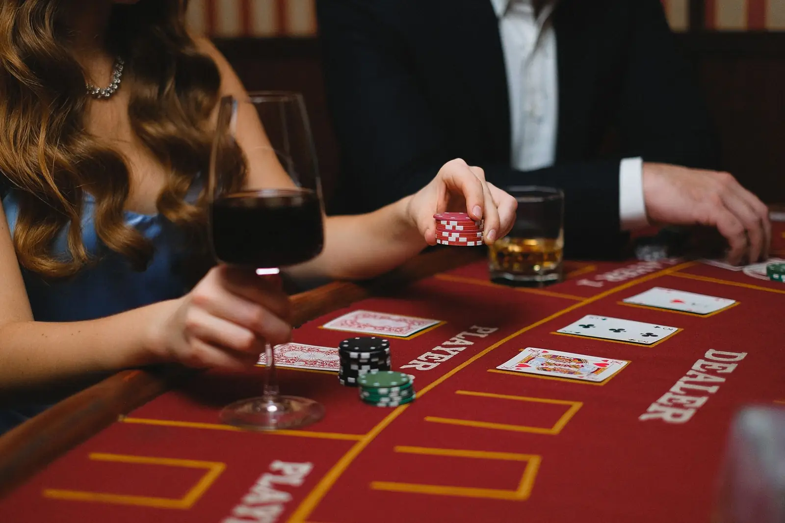Casino floor at ZelquoriangrandLodge